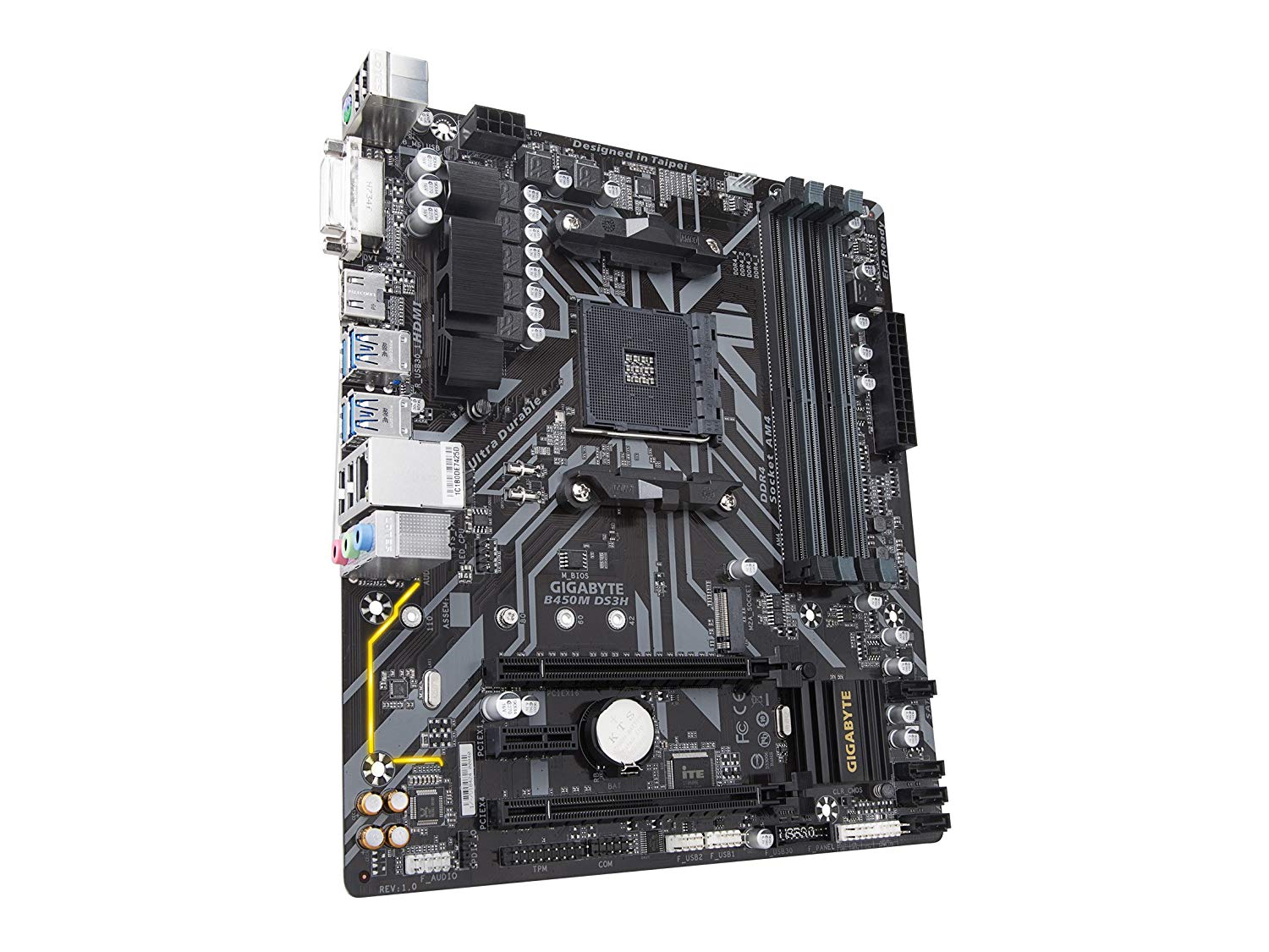 GIGABYTE B450M_1